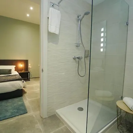 Private With Bathroom In *