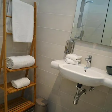 Gæstehus Private With Bathroom In Valletta