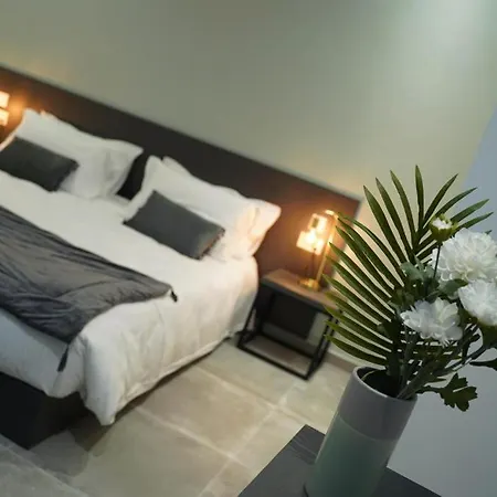 Guest house Private With Bathroom In *