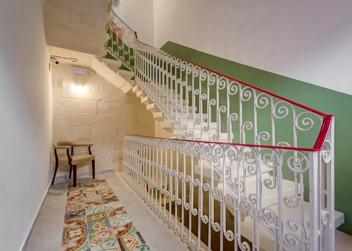 Private With Bathroom In Valletta