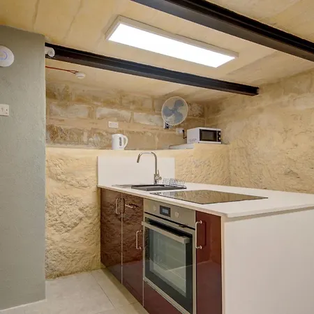 Private With Bathroom In 3* فاليتا