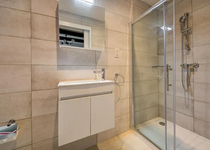 Private With Bathroom In