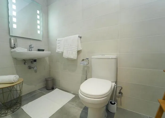 Private With Bathroom In 3* Valletta