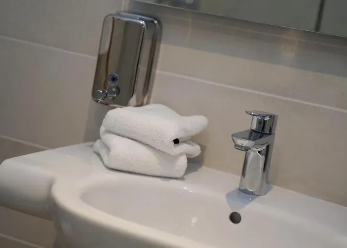 Private With Bathroom In Konukevi 3*