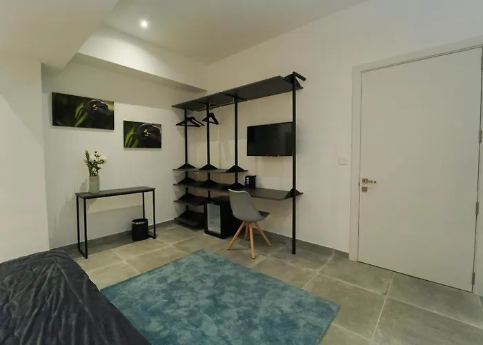 Private With Bathroom In Valletta