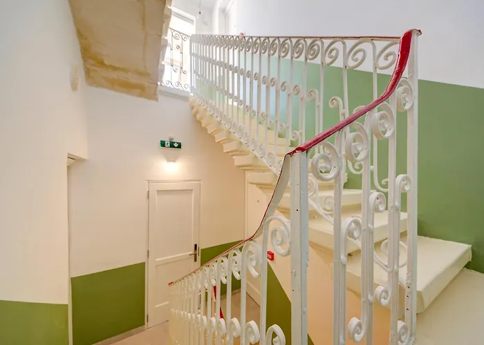 Private With Bathroom In Konukevi