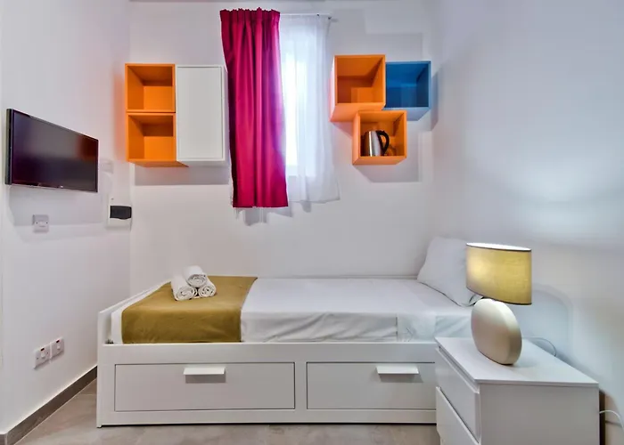 Private With Bathroom In Πανσιόν